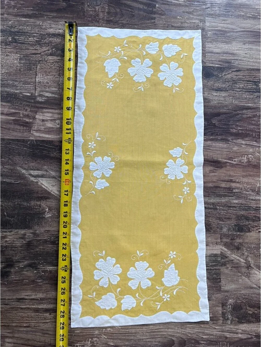 Vintage Yellow Linen Table Runner, White Floral Appliqué Runner, MCM